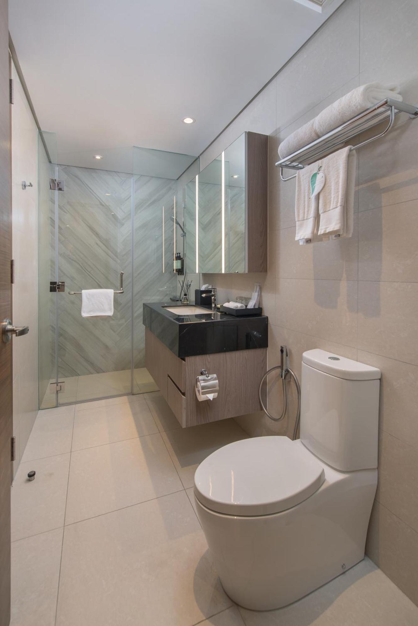 Somerset Central Salcedo Makati Makati City Extérieur photo
