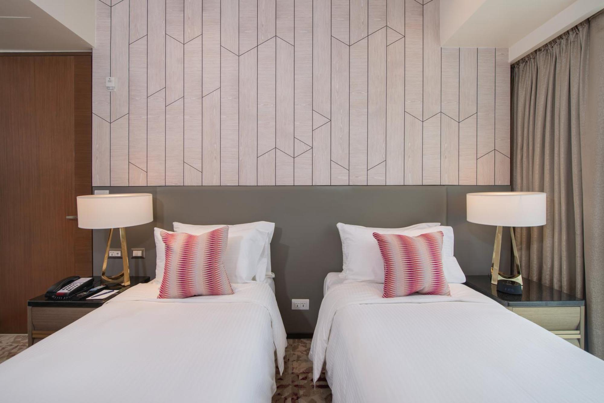 Somerset Central Salcedo Makati Makati City Extérieur photo